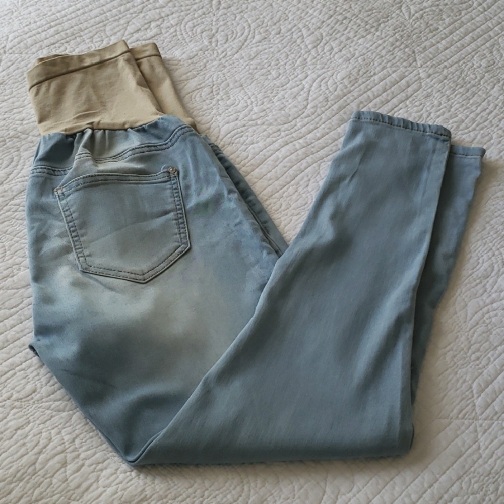 Bella Vida maternity jeans